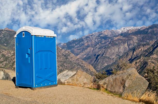 Portable Toilet Options We Offer in Mcloud, OK